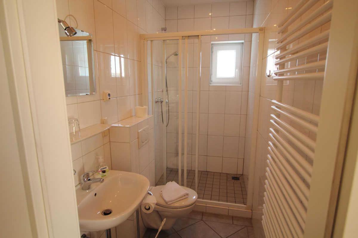 Ferienwohnung Kutterfisch Direkt Im Stadthafen Sassnitz Luaran gambar